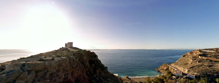Durante el recorrido del camino viejo de Almería se observan espectaculares paisajes